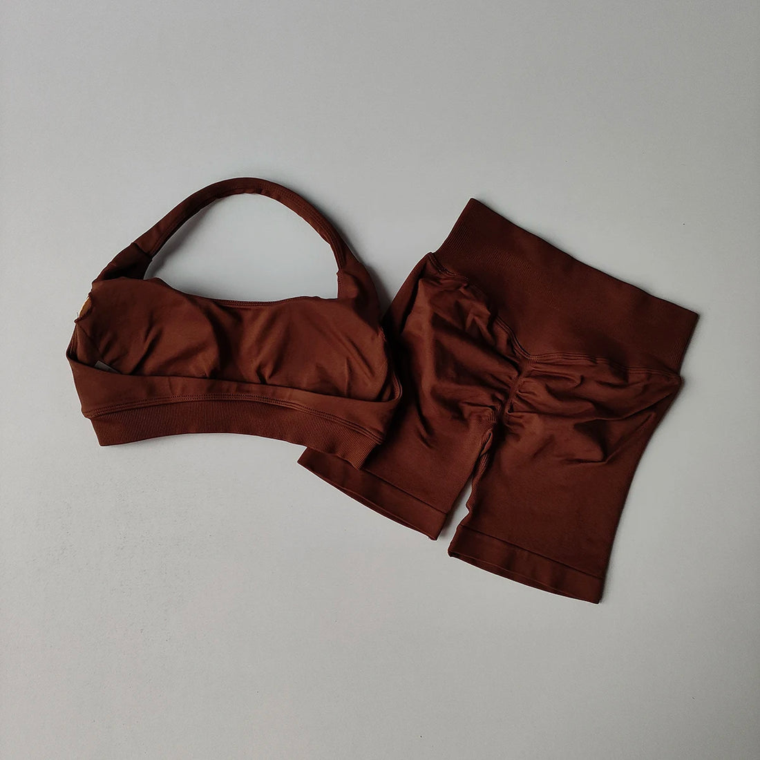 2-Piece Women’s Seamless Yoga & Gym Set