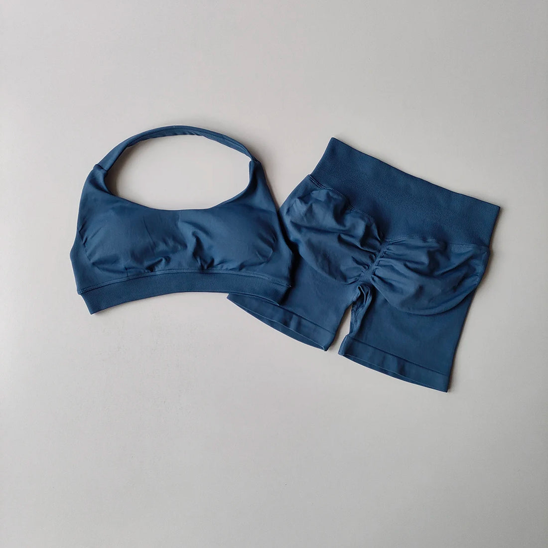 2-Piece Women’s Seamless Yoga & Gym Set
