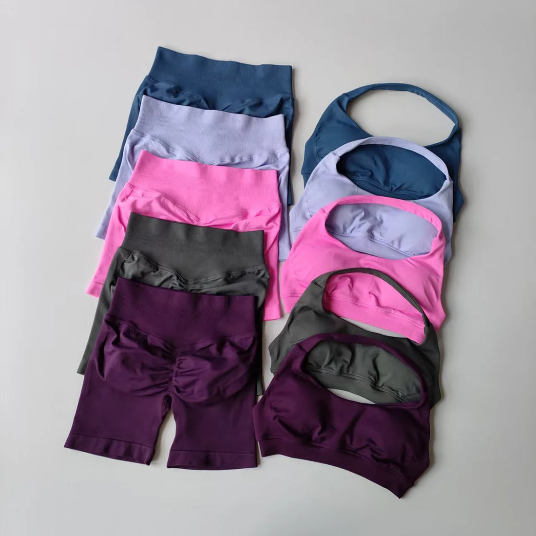 2-Piece Women’s Seamless Yoga & Gym Set