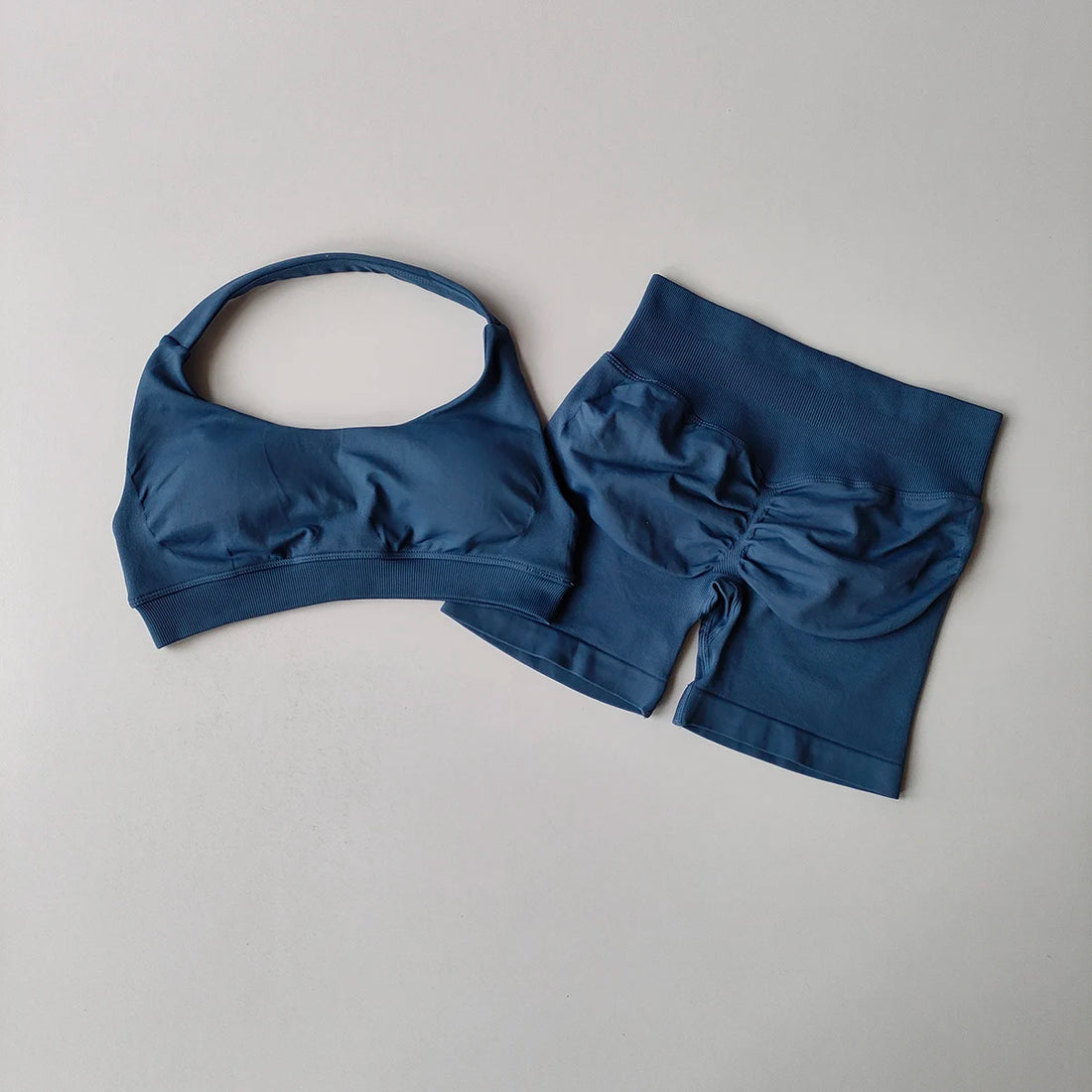2-Piece Women’s Seamless Yoga & Gym Set